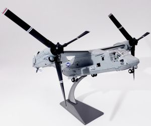 Bell Boeing V-22 Osprey Multimission Tiltrotor Model (1:72)