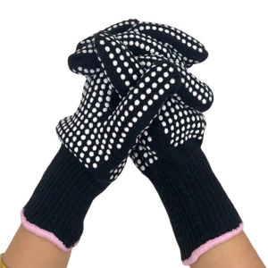Follow Get New[Beautiful SS] 1PC New Double-sided Hair Straightener Perm Curling Hairdressing Heat Resistant Finger Glove Hair Salon Tools Thermal Styling Gloves