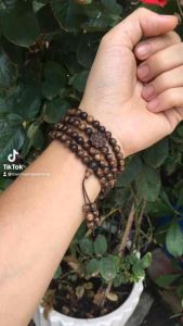Chuỗi vòng tay 108 hạt trầm hương sánh chìm mix hoa sen cao cấp