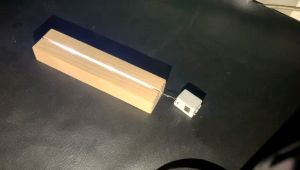 Stand Akrilik LED Baterai: Pemahaman & Penggunaan