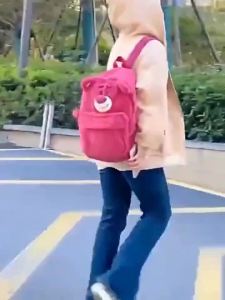 สตรอเบอร์รี่หมีการ์ตูนสามมิติตลกความจุขนาดใหญ่กระเป๋านักเรียนสาวหัวใจน่ารักตุ๊กตากระเป๋าเป้สะพายหลังซัลลิแวนอินเทรนด์