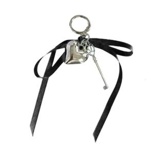 Hợp kim mạnh mẽ hình trái tim tình yêu móc khóa túi tăng cường thời trang hấp dẫn xách tay phụ kiện cho hàng ngày đi làm hoặc du lịch trang phục