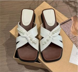 [Free Shipping] Pearl Slope Sandals For Women Summer Outdoor Wear 2026 New Style Perfect With Skirts Beach Vacation Flip-Flops