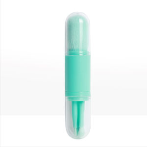 Makeup Brush Travel Set 4in1  Foundation Eyeshadow & Lip Brush with Mini Storage Holder   CHIC&CO.