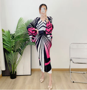 NOVA quality⭐Miyake pleated Personality Stripe Printed Pleated Dress New Summer Western Style Age-Reducing Chic Designer V-Neck Long Dress 100kg Large Size Can Wear