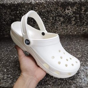 Giày sục crocs chuẩn xịn chống hôi chân nhựa tế bào êm mềm đúc liền khối siêu bền đi mưa lội nước đi biển Crocs band classic màu trắng