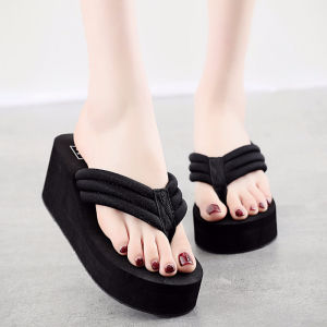 Korean Fashion Thick Sandals for Women Soft Beach Sandals with Anti-Slip Soles