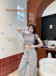 💰Mahaheng💰 กางเกงขายาว ทรงกระบอก ด้านหลังเป็นเอวยางยืด สีพื้น&เสื้อครอป ลายริ้ว ผ้าคอนตอล #เสื้อครอป  กางเกงขายาวผู้หญิง แฟชั่นกางเกง ทรงหลวม ขอบเอวยางยืด ทรงฮิต ใส่สบายไม่ร้อน แมทซ์ได้ทุกลุค เสื้อสีดำ