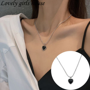 【♡Lovely girls house♡】Kpop Black Heart Pendant Necklace for Women Love Clavicle Chain Korean Simple Female Fashion Necklace