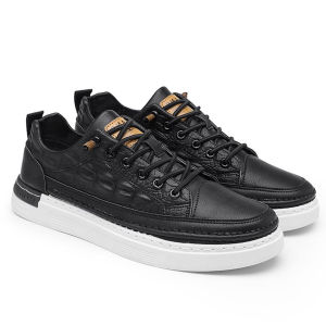 Sepatu Sneakers Pria Dewasa Casual Gaya Baru Sneakers Cowok Import 100% Simple Elegan Ringan