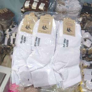 ถุงเท้านักเรียน ข้อกลาง Socksy สีขาวล้วน ระดับข้อเท้า ขนาด Free size แพ็ค 12 คู่ / 6 คู่ / 3 คู่ สินค้าพร้อมส่ง