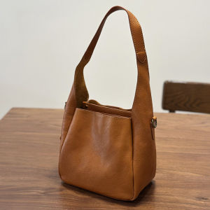 BeeGreen Women Genuine Leather Small Shoulder Bag High Quality Elegant Underarm Bag Minimalist Commuter Bag Casual Soft Handbag
