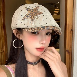 CHUN053634 Chấm bi Mũ Beret Denim Ngôi Sao Rivet Hổ báo Mũ báo chí Cổ điển Mềm mại Mũ bóng chày Y2K