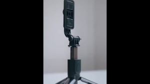 LICHEERS手机自拍杆三脚架可折叠随身携带迷你全自动蓝牙自拍神器LICHEERS mobile phone selfie stick tripod foldable portable mini fully automatic Bluetooth selfie tool