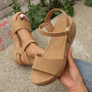 [Free Shipping] Spring And Summer Plus-Size WomenS Sandals With A Rope Sole Platform Design And Buckle Closure