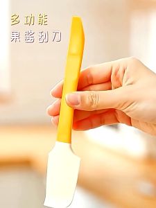 Zenwyra Silicone Mini Kitchen Spatula Cream Butter Cake Spatula Mixing Batter Scraper Brush Butter Mixer COD