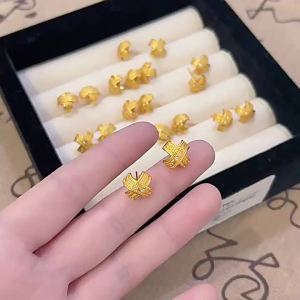 ต่างหูรูปกางเขนประดับเพชรสไตล์ใหม่ ต่างหูสีทอง ต่างหูทองทรายฝังเพชร หรูหราเบา ต่างหูระดับไฮเอนด์ ของขวัญเครื่องประดับสำหรับผู้หญิง