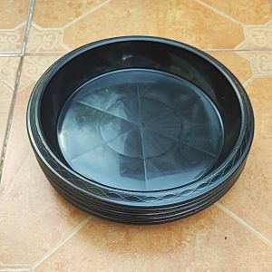 จานรองกระถาง 10 นิ้ว สีดํา แพ็ค 5 ใบ ราคาถูกมาก สินค้าพร้อมส่งทันที ค่าส่งถูก