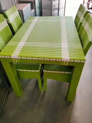 meja makan rotan sintetis