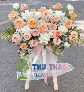 Kệ cắm hoa gỗ mini cao 40cm trang trí bàn lễ tân bàn tiệc và trong dịp khai trương