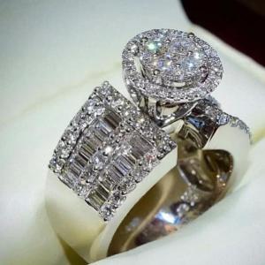 11.11 Ultra-luxury Ladies Full Zircon Ring Copper Plated Platinum High-end Temperament Jewelry Fashion  Wholesale h2610