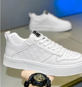 Leather casual sneakers white shoes non-slip and wear-resistant lightweight casual sneakers