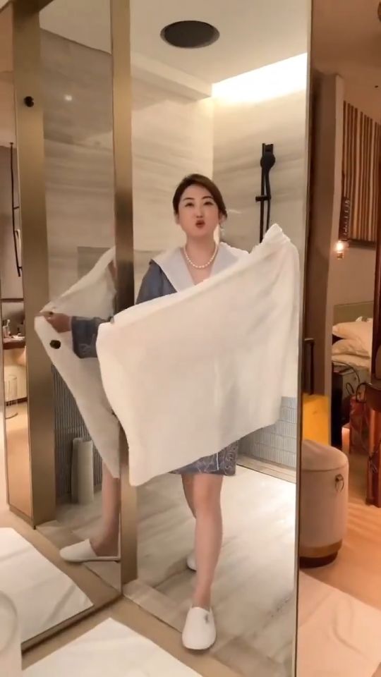 Disposable Soft Bath Towel 💦 一次性印花绵柔浴巾 Tuala Mandi Travel Tebal Besar Travel Enlarged Thickened Portable Towel