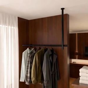 FFBH Wall Mount Clothes Hanger Heavy Load Floor Standing Rack Metal Towel Holder Space Saving Hat Garment Display Home Stand Decor 2Z5B1