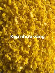Pát kẹp nhựa dàn áo màu vàng màu trắng chuyên dụng cho xe Honda