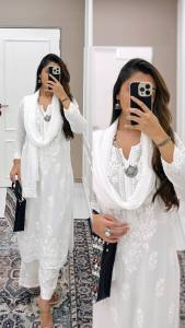 [PRE ORDER - 10 DAYS] Size S to 2XL New Launching Kurti with Pant And Dupatta Set (Material Maslin) ~ Delivery Lead Time : 10 days