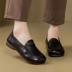 Free Shipping New All-Season Flat-Soled Non-Slip Wear-Resistant Retro WomenS Casual Slip-On Shoes With Soft Soles Versatile Small Leather Shoes For Spring And Autumn