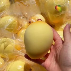 Large Size Super Squishy Bread Fidgets Toys Soft Bread Venting Squeeze Toy Relieve Anxiety Anti Stress Toy for Adults Gifts