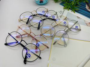 แว่นกรอง แสงกันแสงสีฟ้า ทรงหยดน้ํา ป้องกันUV400 N.5657