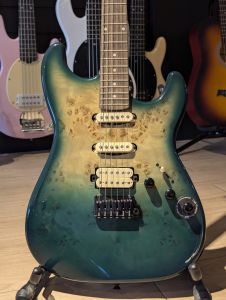 Staccato Genesis Burled Maple Top Stratocaster with Free Deluxe 20mm Bag.