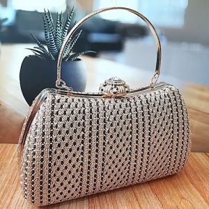 Tas Pesta Import Sulam Kristal Diamond Handbag Wisuda tas wisuda wanita terbaru Tas pesta ini dilapisi bahan mirip sulam-an benang WOL sehingga permukaan menjadi SOFT Touch dan lembut ketika dipegang di genggaman tangan