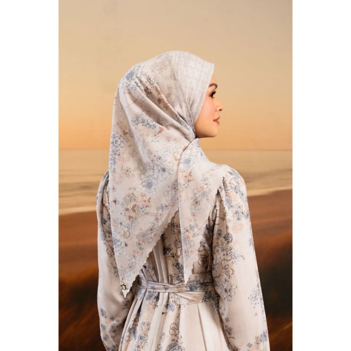 Klamby%20-%20Serafia%20Scarf%20-%20Image%206