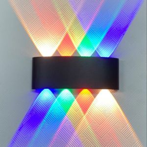 Đèn hắt tường 2 đầu 8 tia led có 4 màu ánh sáng trang trí nội ngoại thất có chống nước.