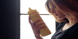 SIGG กระบอกน้ําสเตนเลสสุญญากาศ รุ่น H&C One ความจุ 0.5 ลิตร