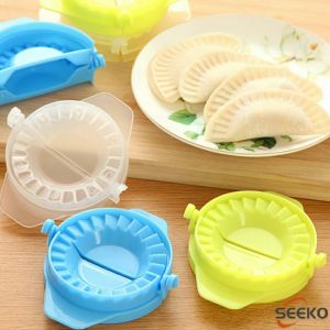 Seeko Creative Plastic Dumpling Molds Chinese Food Jiaozi Maker Dough Press Pie Ravioli Hand Tools