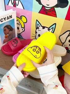 [Free Shipping] Crayon Shin-Chan Summer Slippers For Men And Women Indoor Home Use CoupleS Bathroom Anti-Slip Slippers For Home And Outdoor Wear