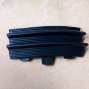 Tutup Derek Towing Bemper Depan Grand Avanza & Xenia 2015-2018 1Pcs