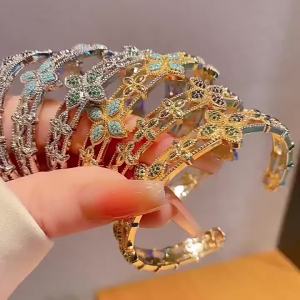Cross-border copper inlaid zircon four-leaf clover bracelet for women Japanese and Korean style fashionable simple full of diamonds high-end jewelry bracelet for women