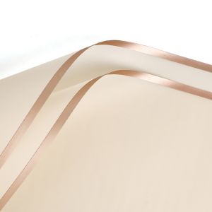 กระดาษห่อดอกไม้ กระดาษฟลาวด์ ขอบทอง/ขอบสีเข้ม กันน้ำ (20แผ่น/แพ็ค) ขนาด56x56cm มีหลายสีให้เลือก ใช้ได้กับดอกไม้สดและดอกไม้ประดิษฐ์ อุปกรณ์จัดช่อดอกไม้