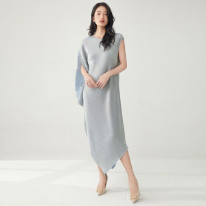 Z4088 One Size (45-75kg) Spring And Summer WomenS Clothing Pleated  Irregular Elegant Formal Dress