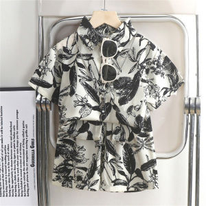 【ร้านค้าไทย】ชุดเด็กแพคคู่เสื้อยืด-กางเกงขาสั้น ดีไซน์แฟชั่นล้ำยุค เนื้อผ้าใส่สบาย ระบายอากาศดี ไซส์ครอบคลุม 80-130 พิเศษสำหรับงานฤดูร้อนทุกโอกาส