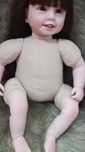 Búp Bê Mắt Tít 6 Răng Bé Trai Áo Nâu 55 cm 22 inch Reborn Vinyl Doll PVN10223