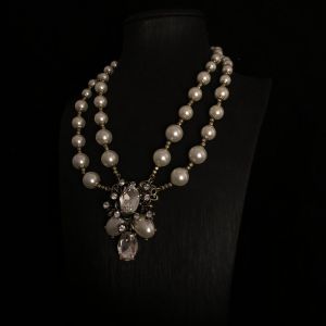 New Fashionable Pearl Zircon Flower Necklace and Earring Set European and American High-Quality Best-Selling Womens Jewelry Pearl Sweater Chain
