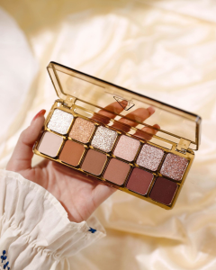 SUAKE 12 Colors Eyeshadow Palette Milk Tea Color Matte Makeup