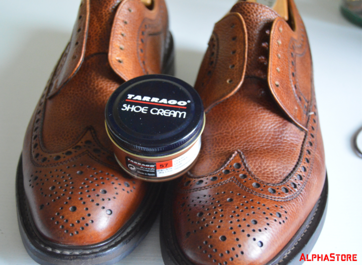 Xi%20Kem%20%C4%90%C3%A1nh%20Gi%C3%A0y%20Tarrago%20Shoe%20Cream%20-%20Xi%20%C4%90%C3%A1nh%20B%C3%B3ng%20Da%20D%E1%BA%A1ng%20Kem,%20D%C6%B0%E1%BB%A1ng%20Gi%E1%BA%A7y%20Da,%20T%C3%BAi,%20%C3%81o%20Da%20Cao%20C%E1%BA%A5p%20-%20Made%20In%20Spain%20-%20Kem%20-%20Image%204