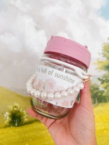 (สินค้าพร้อมส่งจากไทย) ขวดแก้วไข่มุก ลายดอกไม้ ขนาด 350 ml